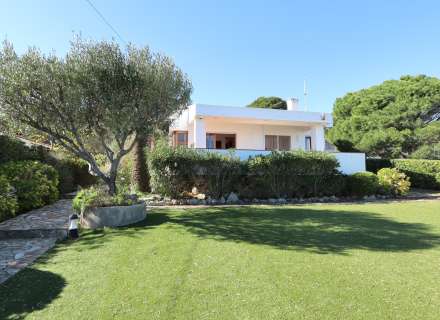 House with sea views in Cap de Vol - Exclusivity and charm in El Port de la Selva0