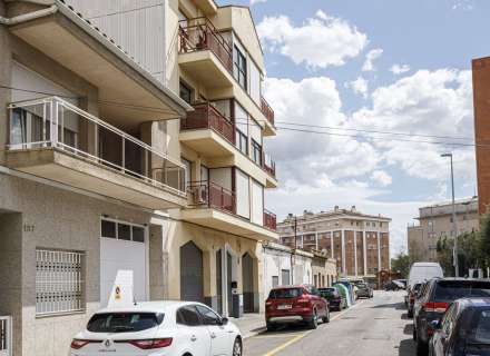 Piso en venta en Figueres0