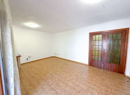 Apartment for Sale in Roses33
