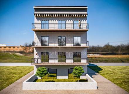 Oferta especial constructors! Edifici de 4 apartaments amb plànols d'edificació.1