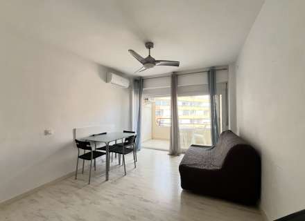 Estudio con licencia turística.6