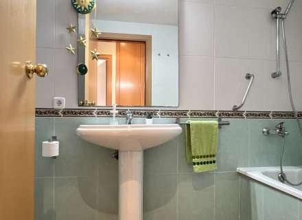 Àtic dúplex amb terrassa i pàrquing envoltat de natura.16