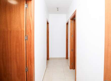 Piso en planta baja de 3 dormitorios y 2 baños en zona cendrassos13