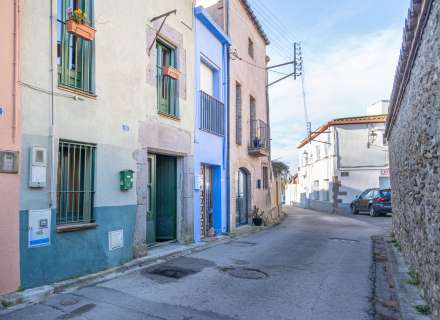 Autèntica i acollidora casa de poble a Sant Pere Pescador.0