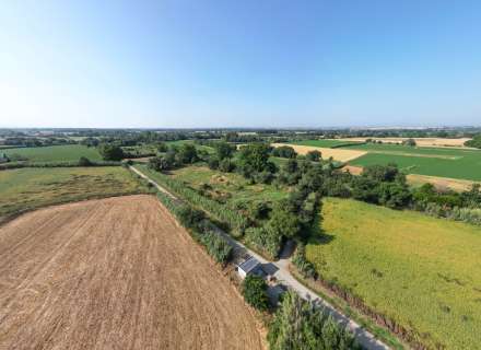 Gran terreny rústic a Peralada.4