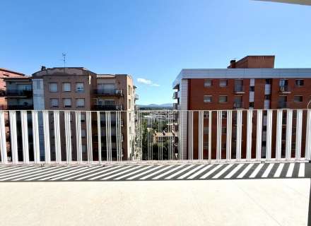Oportunitat Única: Pis a estrenar a 200m del Museu Dalí (Figueres).6