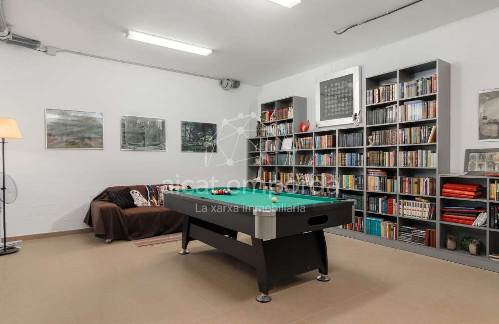 Magnífica casa moderna en Pau, ubicada en una zona tranquila y privada de la Costa Brava.49