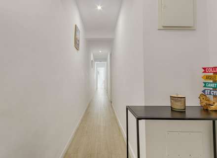 ¡A tan solo 30m de la playa y con licencia turística!3