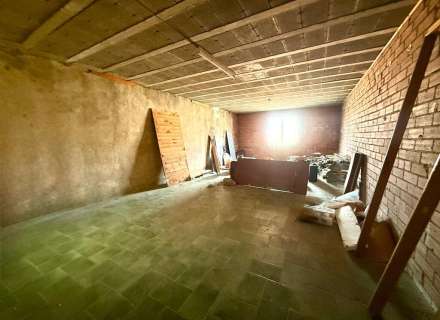 Edificio en venta en Figueres (Calle Peralada).8