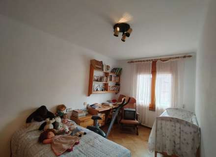 Piso En Creu de la Mà6