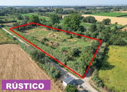 Gran terreny rústic a Peralada.0