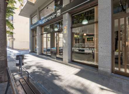 Shop for sale, Calle Nou - Figueres23