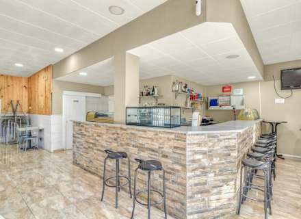 Bar-Restaurant en venda a San Pere Pescador5