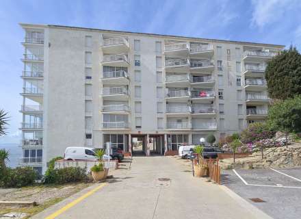 Tranquillité et vue sur la mer dans le quartier du Phare à Roses.21