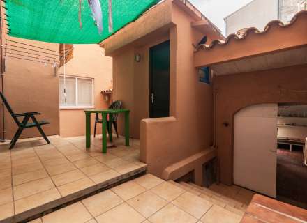 Planta baixa amb jardí i piscina privada a Llançà – Ideal inversió o segona residència17