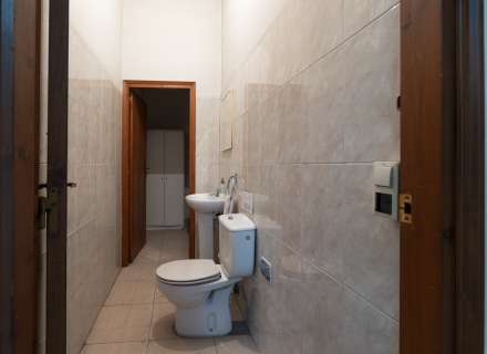 Oportunitat Local comercial de 150 m² a prop del centre a Figueres.5