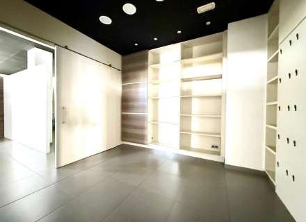 Magnífico local en venta, Figueres (Avda.Salvador Dalí).14