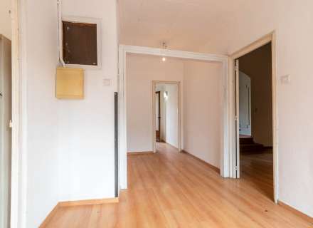 Venda d'EDIFICI COMPLET al centre de LA JONQUERA.13