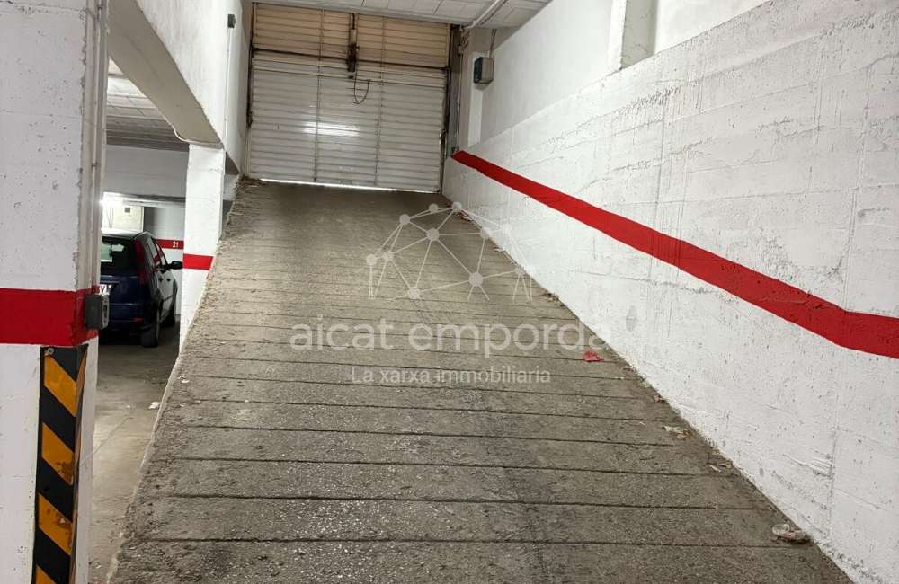 Pàrquing i traster a Figueres.2