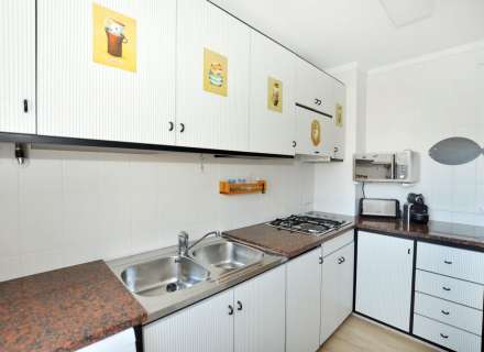 BAIXADA DE PREU! Impressionant apartament amb vistes panoràmiques al mar, reformat, aparcament inclòs. Una visita obligada!11