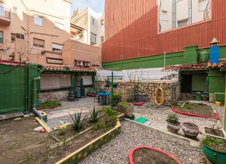 Planta baixa amb jardí i piscina privada a Llançà – Ideal inversió o segona residència25