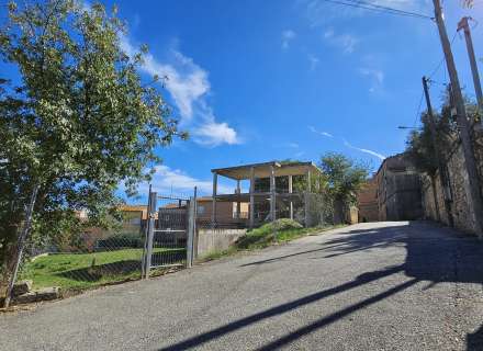 Parcel·la en venda dins del poble2