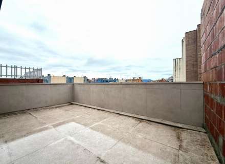 Casa adossada a reformar a Figueres amb projecte (C/Calçada de Tapis nº7).8