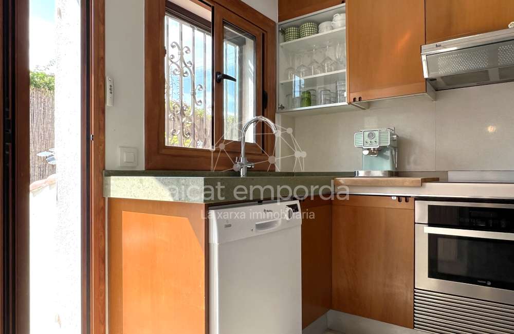 Encantadora casa de planta baja con jardín en l’Armentera27