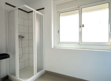 Local versátil de 120m² con accesibilidad Total3