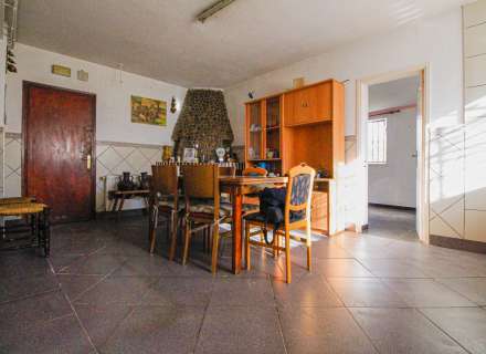 Casa cantonera amb gran terrassa i garatge a Cabanes1
