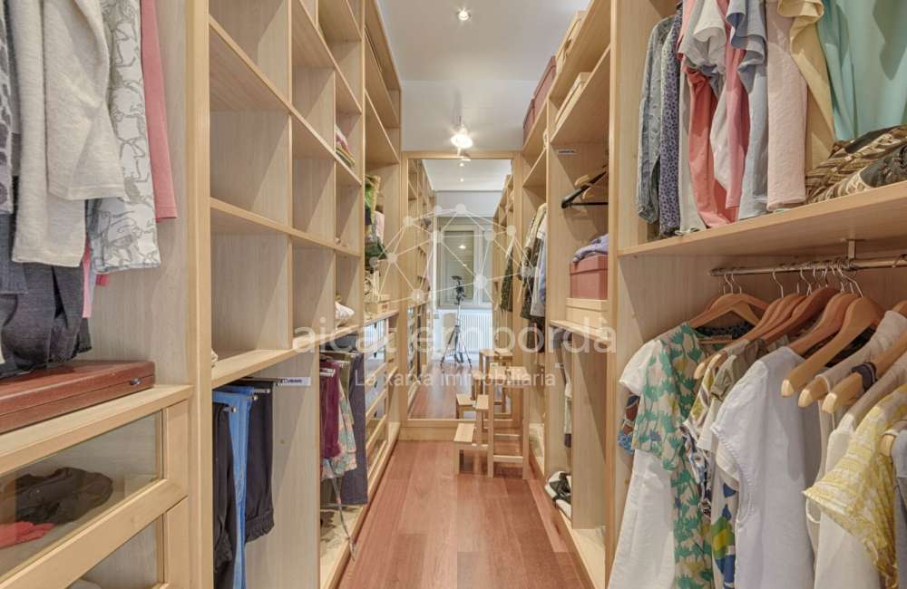 Casa de alto standing en La Jonquera: lujo entre montañas con piscina privada climatizada y vistas espectaculares34