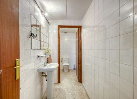 La versatilitat d'un local comercial de 270,60 m212