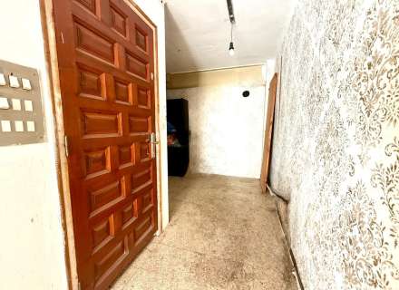 Edificio en venta en Figueres (Calle Peralada).13