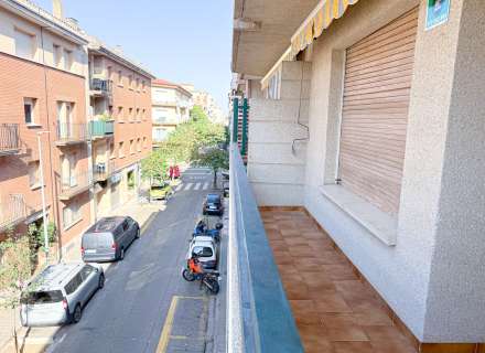 Apartment for Sale in Roses37
