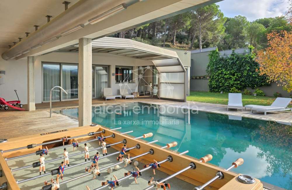 Casa de alto standing en La Jonquera: lujo entre montañas con piscina privada climatizada y vistas espectaculares64