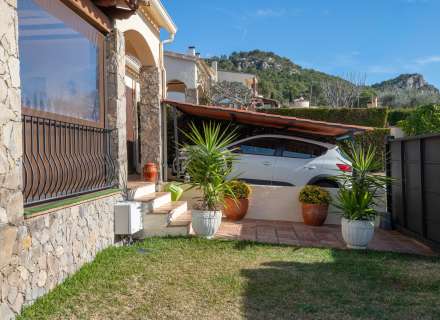 Casa amb vistes al mar a Torre Gran – Parcel·la de 580 m²7