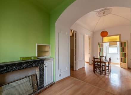 Venda d'EDIFICI COMPLET al centre de LA JONQUERA.7