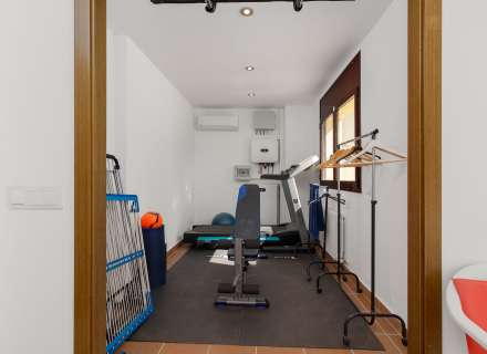 Magnifique maison moderne à Pau, située dans un quartier calme et privé de la Costa Brava.52