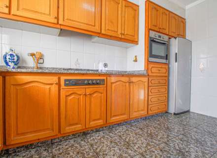 Casa cantonera amb gran terrassa i garatge a Cabanes18