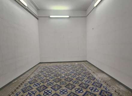 Edificio en centro ciudad de 496m2 en 3 plantas c/. Nou de Figueres8