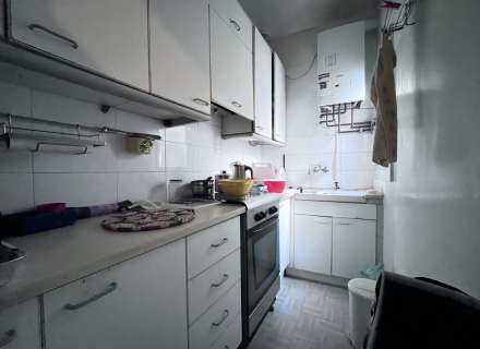 House with garden in the center of Figueres.17