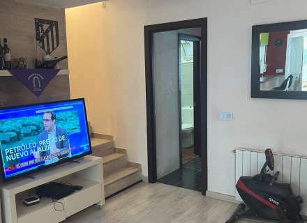 Maison de ville magnifiquement rénovée à Empuriabrava.1