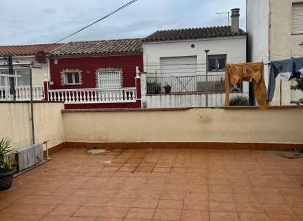 Maison de ville magnifiquement rénovée à Empuriabrava.19