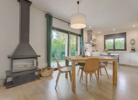 Casa amb jardí a Sant Pere Pescador.1