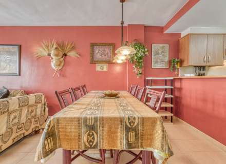 Apartament a Salata amb vista parcial al mar, gran terrassa i aparcament privat.9