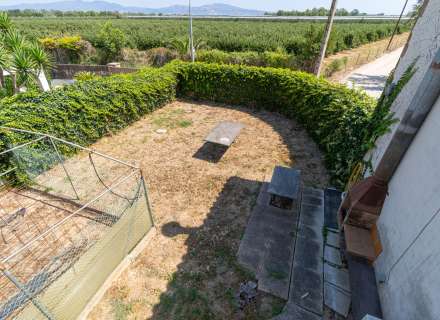 Maison/villa individuelle de style rustique, située à Bon Relax, à Sant Pere Pescador, à 1 km de la mer.54