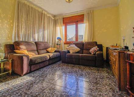 Casa cantonera amb gran terrassa i garatge a Cabanes14