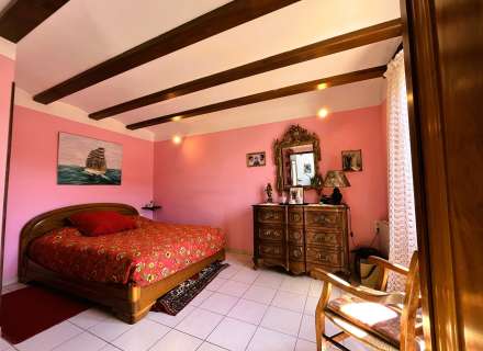 Charmante maison à Biure.44