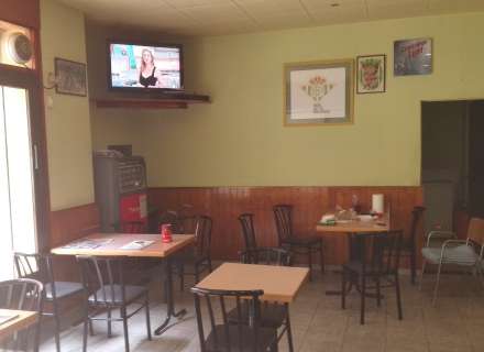 Venda de local comercial a Figueres - Parc Bosc-Castell de Sant Ferran10