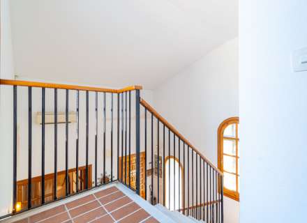 Maison/villa individuelle de style rustique, située à Bon Relax, à Sant Pere Pescador, à 1 km de la mer.30